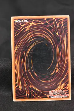 Dark Magician SYE-001 HP Super Rare Holo Unlimited Yugioh Card - Image 3