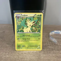 Pokemon TCG Leafeon BW87 Black Star Promo Holo Card Black White - Image 1