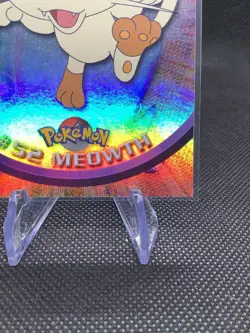 1999-2000 Topps Pokemon MEOWTH RAINBOW FOIL #52 - Image 4