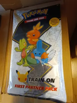 Pokemon 2021 First Partner Pack Hoenn Englisch 25th Anniversary US-Edition - Image 1