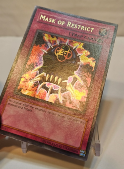 Mask of Restrict LON-018 Ultra Rare 1st Edition Yugioh 1953 - Image 3