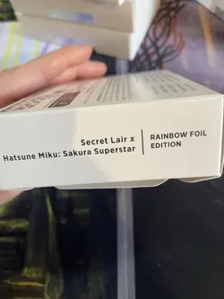 Hatsune Miku: Sakura Superstar Secret Lair (Rainbow Foil) MTG English - Image 3