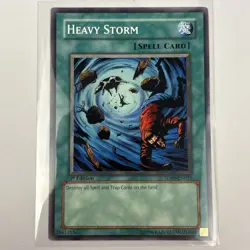 Heavy Storm SD09-EN025 1st Edition - Yu-Gi-Oh! TCG Common - Image 1