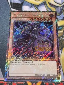 CARTE Yu Gi Oh MAGICIEN SOMBRE RA04-FR106 1ere edition PLATINUM SECRET RARE - Image 1