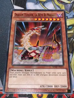 CARTE Yu Gi Oh DRAGON FUSILIER, LA BETE BI-MODALE SDMP-FR015 1ere edition - Image 1