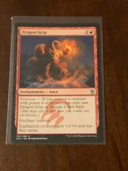 Magic the Gathering Khans of Tarkir Dragon Grip - Image 1
