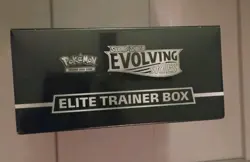 Pokemon Sword & Shield Evolving Skies Elite Trainer Box - Image 5
