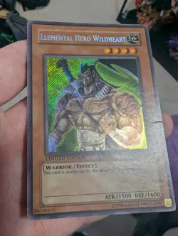 YuGiOh! Elemental Hero Wildheart EHC2-EN003 Secret Rare Played - Image 3