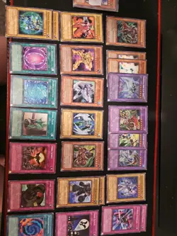 Elemental Hero 26 Card Bundle Set - Yu Gi Oh TCG + 10 Free Cards LP/WP - Image 1