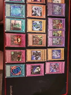 Elemental Hero 26 Card Bundle Set - Yu Gi Oh TCG + 10 Free Cards LP/WP - Image 3