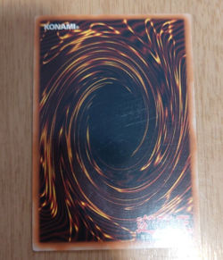 1st Edition Harpie Lady Sisters SD8-EN007 YuGiOh card (LP) - Image 3