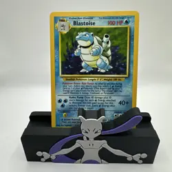 Pokemon TCG Blastoise Holo Rare Card 2/102 Base Set - Image 1