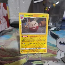 Electrode 39/181 Holo Rare Team Up Pokemon Reverse Holo NM/M 620-33 - Image 1