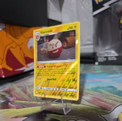 Electrode 39/181 Holo Rare Team Up Pokemon Reverse Holo NM/M 620-33 - Image 3