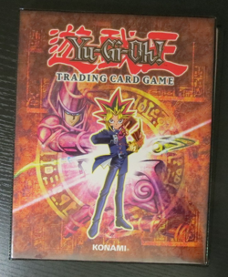 Yugioh TCG 4 Page Binder Dark Magician Yugi Yu-Gi-Oh! 2002 - Image 1
