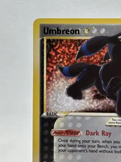 Pokemon TCG Umbreon Gold Star 17/17 Celebrations Classic Collection Holo MINT NM - Image 3