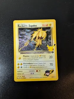 Rocket's Zapdos 15/132 holo Celebrations: Classic Collection Pokemon NM - Image 1