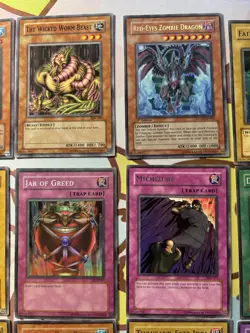 Konami Yu-Gi-Oh! TCG 15-Card Lot English Unlimited NM-MP Jar of Greed - Image 3