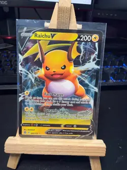 Pokemon TCG Raichu V 045/172 Ultra Rare – Brilliant Stars – NM - Image 1