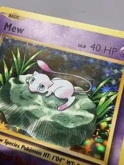 The Pokemon Company Mew 53/108 Evolutions Holo Rare Basic 40 HP Eng 2016 - Image 3