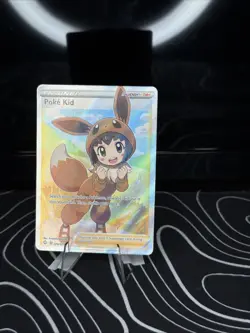 Pokemon Holofoil - Poke Kid (Full Art) - 070/072 / NM / English - Image 1