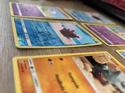 Pokemon TCG Scarlet & Violet 6 Card Lot Gible/Munna/Pyukumuku crochet/ Asoko art - Image 3