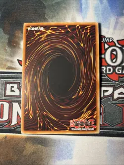 *** VAMPIRE LORD *** 1ST EDITION SECRET RARE (CHIBI) BLGG-EN004 YUGIOH - Image 2