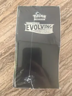 Evolving Skies ETB - Sealed Elite Trainer Box Pokemon TCG SWSH - Image 3