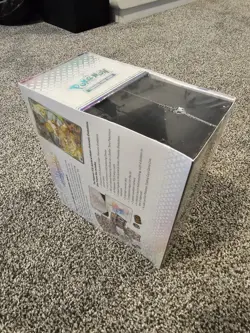 New Pokemon TCG Scarlet Violet Prismatic Evolutions Elite Trainer Box ETB Sealed - Image 4
