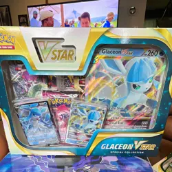 Pokemon TCG Glaceon VSTAR Special Collection Box 3 Cards Promo EN 2022 - Image 1