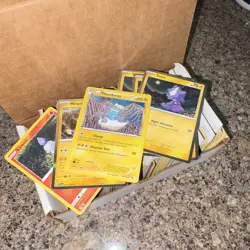 Pokemon TCG 700-Card Lot English Holo V/VMAX - Image 2