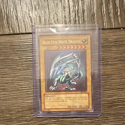Konami Blue-Eyes White Dragon SDK-001 Starter Deck: Kaiba Ultra Holo - Image 1