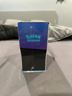POKEMON TCG SCARLET & VIOLET JOURNEY TOGETHER ETB **IN-HAND** - Image 4