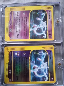 Mewtwo Combo. Holo and Reverse Holo Expedition Pokemon Card - Image 1