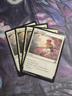 x4 Light of Hope C MTG Ikoria: Lair of Behemoths M/NM, English - Image 1