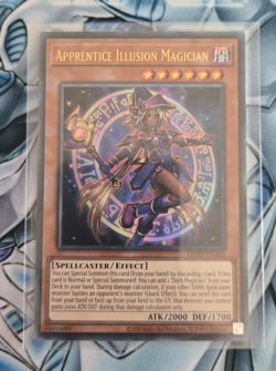 LEDD-ENA03 Apprentice Illusion Magician Near Mint Ultra Rare Unlimited Edition - Image 1