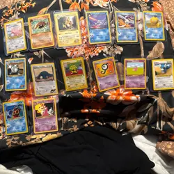 14 Pokemon Cards - Image 1