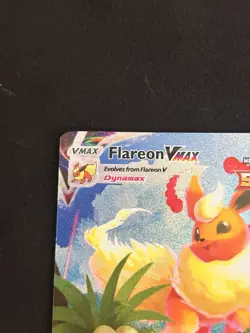 Pokemon TCG Flareon VMAX SWSH180 Holo Promo Sword & Shield 2021 320 HP - Image 2