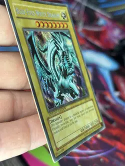 Yu-Gi-Oh! Blue-Eyes White Dragon BPT-003 Secret Rare Limited Edition NM 2002 Tin - Image 3
