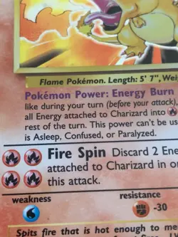 Charizard 4/102 Pokemon TCG Base Set Holo - Image 4