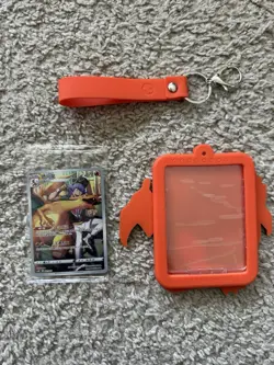 Pokemon TCG Charizard Orange/Blue/Yellow Plastic Keychain Card Holder Chinese - Image 2