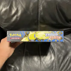 Pokemon TCG Crown Zenith Regieleki V Collection Box - Sealed - Brand New 820650851834 - Image 3