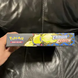 Pokemon TCG Crown Zenith Regieleki V Collection Box - Sealed - Brand New 820650851834 - Image 4