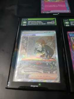 lot of 3 Degree grade 10 pokemon cards - Image 2