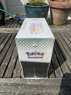 Pokemon TCG - Prismatic Evolutions ETB (Elite Trainer Box) - Image 2