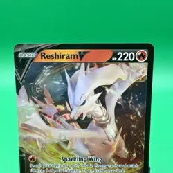 Pokemon TCG Reshiram v Silver Tempest Ultra Rare Card 024/195 NM - Image 3