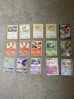 Eevee Evolutions 11 Card Lot Flareon, Espeon, Leafeon RARE cards + mew holo - Image 1