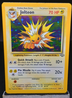 Pokemon TCG - Jolteon 4/64 HOLO Jungle Set - LP/MP - Image 1