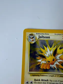 Pokemon TCG Jolteon 4/64 Jungle Holo Card - Image 2