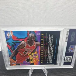 SkyBox 1995 Hoops # Crunchers Michael Jordan #1 Chicago Bulls PSA 7 - Image 4